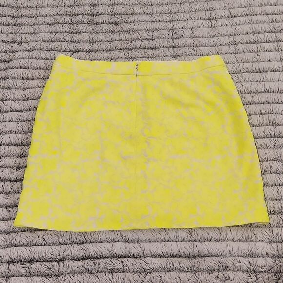 J. Crew florescent yellow embroidered floral skirt size 8! - Picture 6 of 13